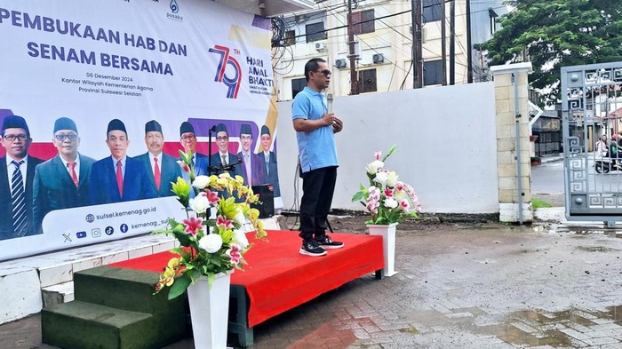 Kepala Kantor Wilayah Kementerian Agama Provinsi Sulawesi Selatan, Muh Tonang melaunching secara resmi rangkaian kegiatan Hari Amal Bakti (HAB) ke-79 tingkat provinsi.
