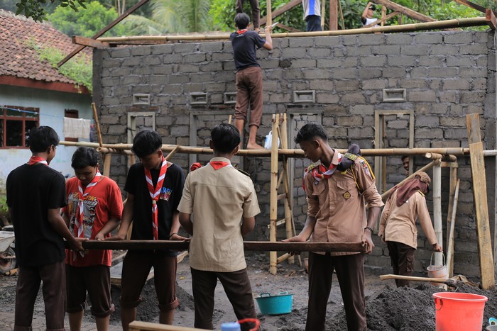 Kwarda Jawa Timur Beri Bantuan Pemugaran Rumah Tidak Layak Huni di Jember
