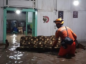 14 Desa di Madiun Terendam Banjir ketinggian 30 Cm hingga 1,5 Meter