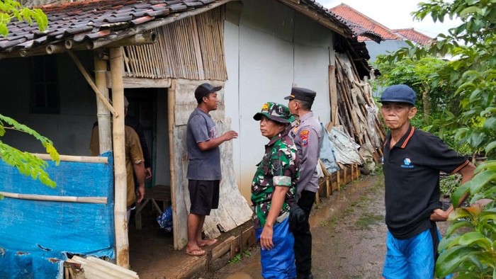 Rumah ditemukan mayat korban di Jember