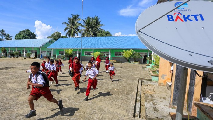Murid-murid SDN Wawonii