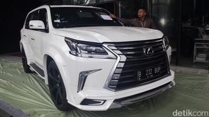 Penampakan Mobil Mewah-Moge Bekas Koruptor yang Dilelang KPK