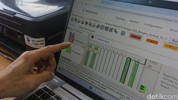 detikcom bersama BAKTI Kementerian Komunikasi dan Digital (Komdigi) mengadakan program Tapal Batas untuk mengulas perkembangan ekonomi, wisata, infrastruktur, dan pemerataan akses internet di wilayah 3T (tertinggal, terdepan, dan terluar). Ikuti terus berita informatif, inspiratif, unik dan menarik dari program Tapal Batas di tapalbatas.detik.com!