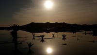 Gurun Sahara mengalami banjir setelah hujan lebat melanda daerah itu September lalu.