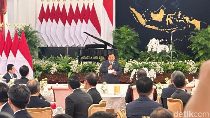 Presiden Prabowo Subianto menerima kunjungan sejumlah pengusaha Jepang di Istana Presiden, Jakarta (Isal/detikcom)