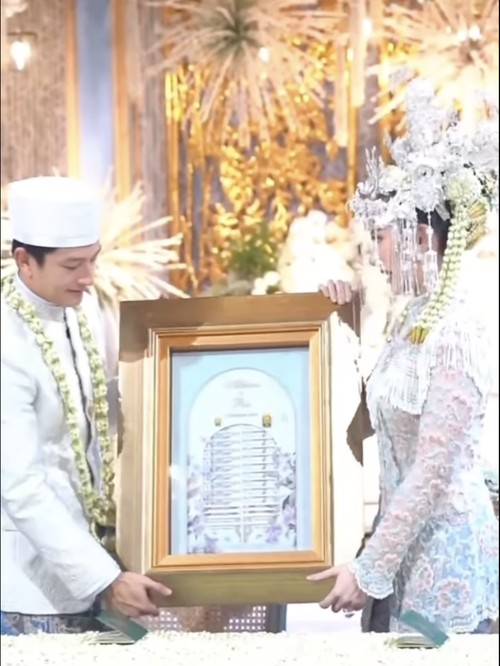 Akad nikah Rio Haryanto dan Athina Papadimitriou.