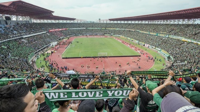 Stadion Gelora Bung Tomo