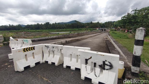 Kondisi terkini underpass Kulur di Temon, Kulon Progo, Jumat (6/12/2024)