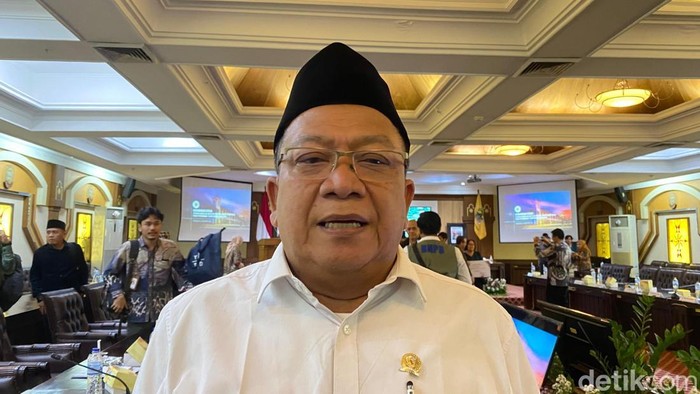 Wakil Ketua Komisi VIII DPR Abdul Wachid di Kantor Gubernur Jateng, Kecamatan Semarang Selatan, Jumat (6/12/2024).
