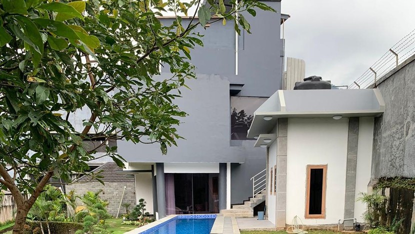 Dijual Villa dan Gedung Komersial di Bogor