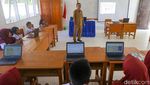 Semangatnya Siswa SD di Konawe Kepulauan Belajar dengan Internet