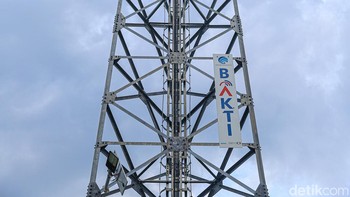 Hadirnya pembangunan BTS dan Akses Internet telah banyak mengubah kondisi masyarakat di wilayah Konkep. Sebelumnya, Jamhur mengaku masyarakat harus lari ke pantai untuk mencari sinyal.