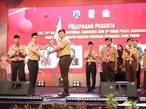 Pramuka Jatim Lepas Kontingen Jambore Malaysia-Pugar 100 RTLH Tahun 2025