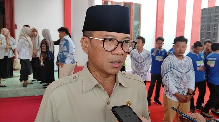 Menteri Yandri