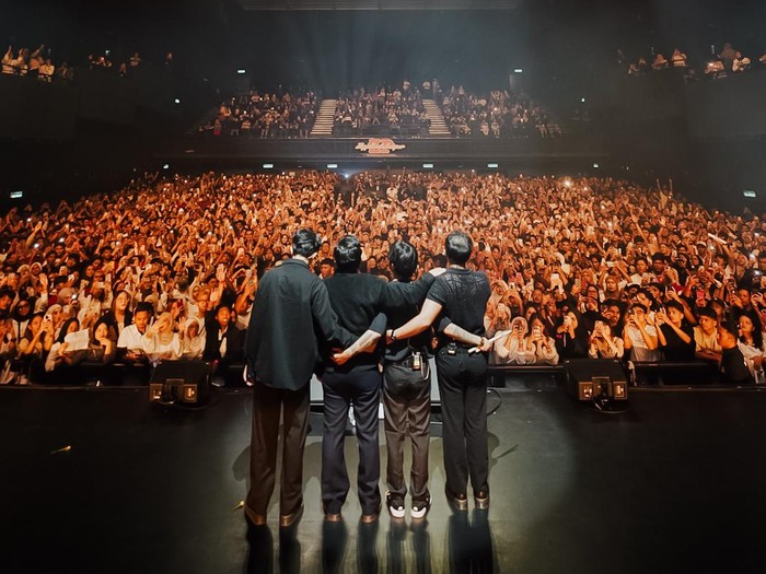 for Revenge for Revenge Konser di Malaysia