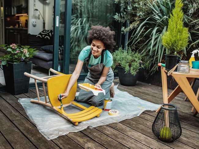 Ilustrasi ciri-ciri wanita cerdas