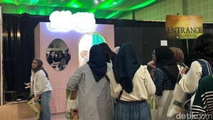 Sejak awal registrasi dibuka, photo booth menjadi lokasi yang diserbu para Haeiness (sebutan bagi fans Hae In).