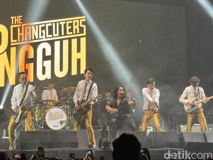 Konser 20 Tahun Changcuters Konser 20 Tahun Changcuters