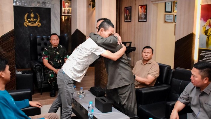 Kasus Danramil 1306-02/ Biromaru, Lettu Agus Yudo alias AY yang menampar Manajer SBPU Tavanjuka, Asriadi di Kota Palu, Sulawesi Tengah (Sulteng), berakhir damai.