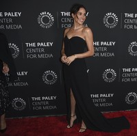 Meghan Markle melangkah di karpet merah Paley Honors Fall Gala 2024 yang digelar di Beverly Wilshire Hotel, Beverly Hills, baru-baru ini.  Tak tampak suaminya, Pangeran Harry, mendampinginya. (Foto: Richard Shotwell/Invision/AP)