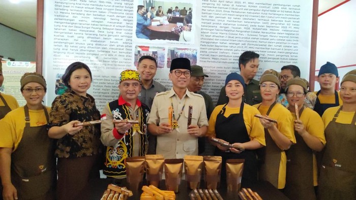 Menteri Yandri