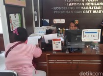 Tak Terima Anak Dituduh Copet, Emak-emak Palembang Ribut hingga Dicakar