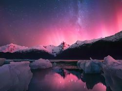 Warna-warni Aurora yang Menakjubkan di Northern Lights Photographer of the Year 2024