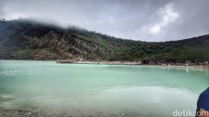 Objek wisata Kawah Putih Ciwidey