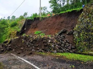 Musim Hujan, Lima Kecamatan di Karangasem Rawan Tanah Longsor