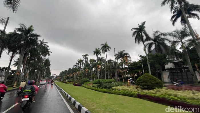 Cuaca Hujan di Jawa Timur