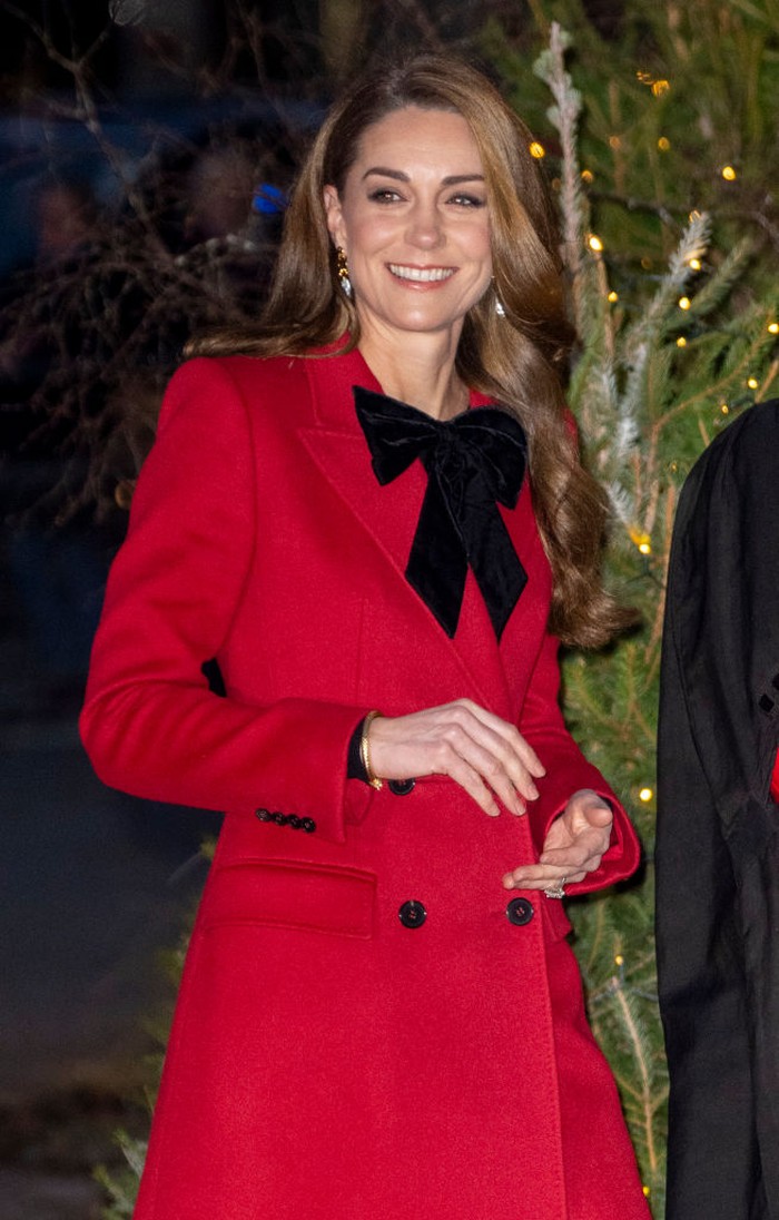 Kate Middleton, Putri Wales menghadiri Kebaktian Carol Bersama Saat Natal di Westminster Abbey pada 6 Desember 2024 di London, Inggris. Dipelopori oleh The Princess of Wales, dan didukung oleh The Royal Foundation, tema kebaktian Bersama Saat Natal tahun ini adalah pentingnya cinta dan empati, dan betapa kita saling membutuhkan, terutama selama masa-masa tersulit dalam hidup kita. hidup. Layanan ini juga menyoroti individu-individu luar biasa dari seluruh Inggris yang telah menunjukkan kebaikan, empati, dan dukungan luar biasa dalam komunitas mereka.