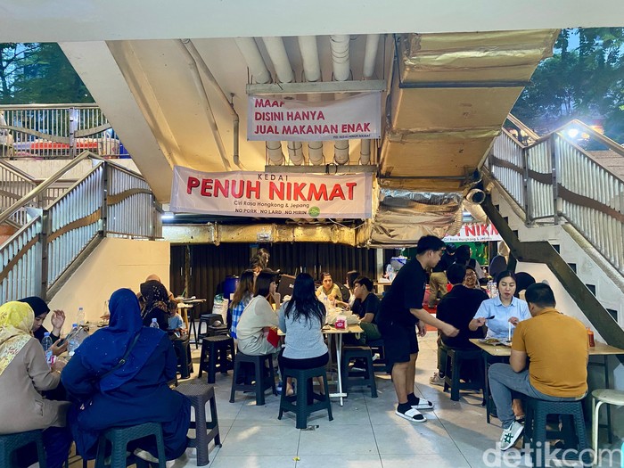 Kedai Penuh Nikmat