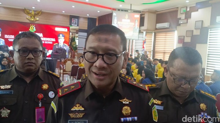 Kajati Jateng Ponco Hartanto di sela peringatan Hakordia di Kejati Jateng, Senin (9/12/2024).