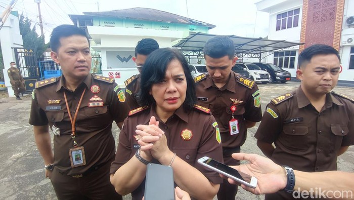 Kepala Kejari (Kajari) Lubuklinggau Anita Asterida