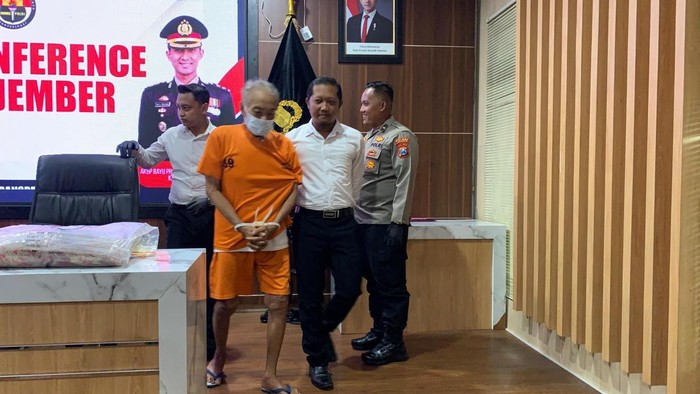 Suri, pembunuh Muslimah,janda di Jember yang ditemukan tewas dalam rumahnya