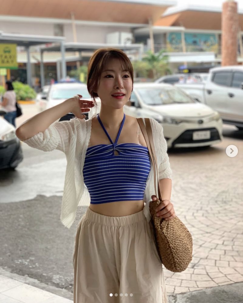 Penampilan Lee Se Young berlibur di Filipina