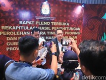 Pj Gubernur Adhy Tegaskan Pleno Rekapitulasi Pilkada Jatim 2024 Lancar