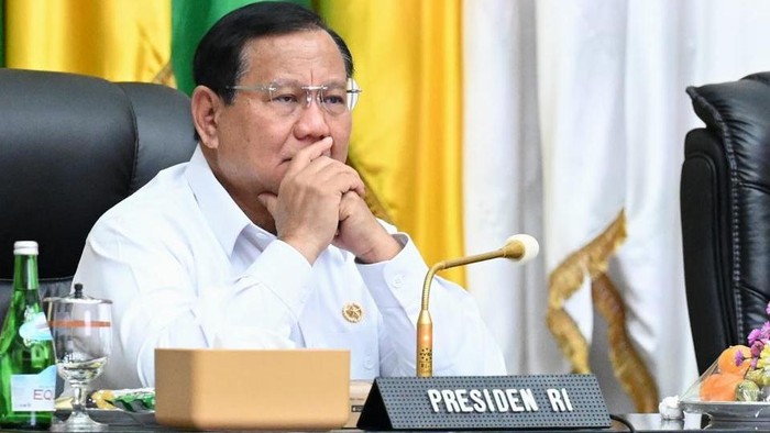 Presiden Prabowo Subianto saat memberikan sambutan dalam Rapat Koordinasi Pengendalian Inflasi di Kantor Kemendagri, Jakarta Pusat, Senin (9/12/2024).