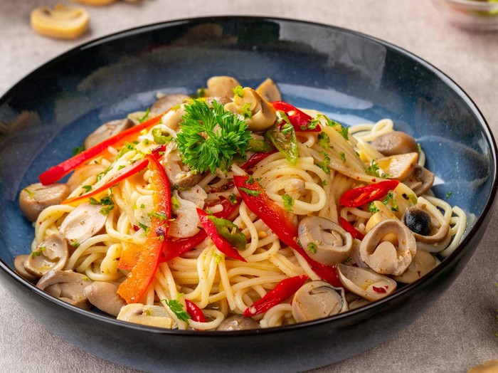 Resep Spaghetti Tumis Jamur