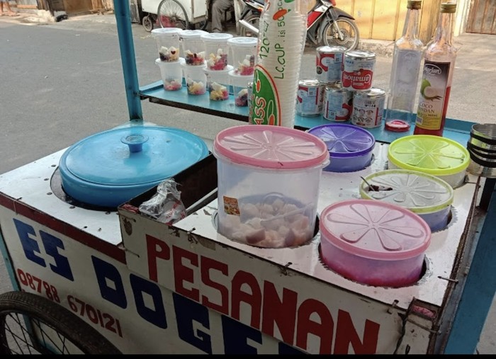 Slurrp! Manis Segar 20 Es Doger di Sini