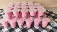 Es Doger dengan bahan alami, tambahan topping biji mutiara, tape, ketan hitam, dan susu ada di Es Doger Master Doger. Harganya Rp 13.500 saja tapi sudah bisa menikmati es doger yang menyegarkan. Foto : Google Review / Adrian Pumpers