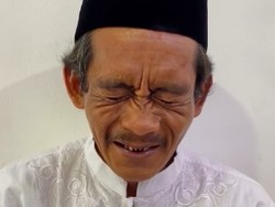 Video Sunhaji Nangis Bela Gus Miftah, Warganet Malah Curiga