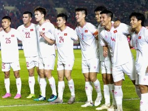 Dijamu Filipina, Vietnam Akan Kesulitan di Lapangan Rumput Sintetis