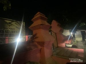 Perjalanan Ziarah ke Indramayu, Sungai Cimanuk dan Oleh-oleh Mangga