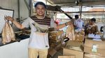 Perjalanan Ziarah ke Indramayu, Sungai Cimanuk dan Oleh-oleh Mangga