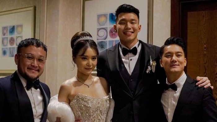 (Kiri-kanan): Samuel Wongso, Vior, Vincent Kosasih, dan Boy William