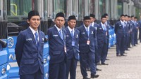 Bus listrik ini akan menambah armada TransJakarta dalam melayani penumpang. 