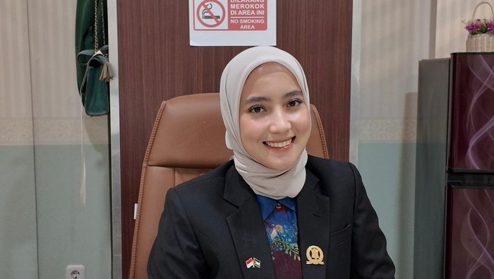 Anggota Komisi B DPRD Surabaya sekaligus politisi PKB  Ais Shafiyah Asfar
