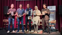 Angkat Standar Perfilman Nasional Lewat Buku Desain Sinematografi Angkat Standar Perfilman Nasional Lewat Buku Desain Sinematografi