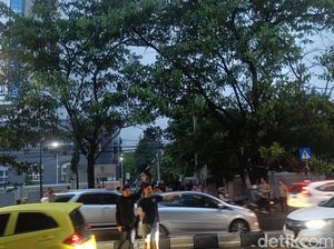 Massa Demo di Jalan Sultan Alauddin Makassar Bubar, Lalin Berangsur Normal